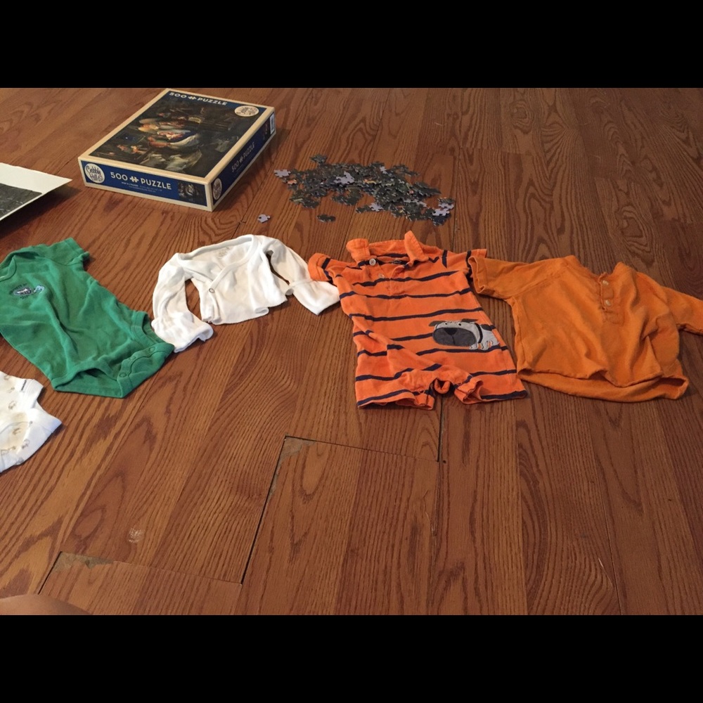 Baby clothes - Picture 3 of 3